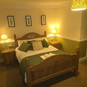 St Quintin Arms United Kingdom
